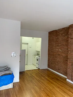 Rented by Compass | media 3