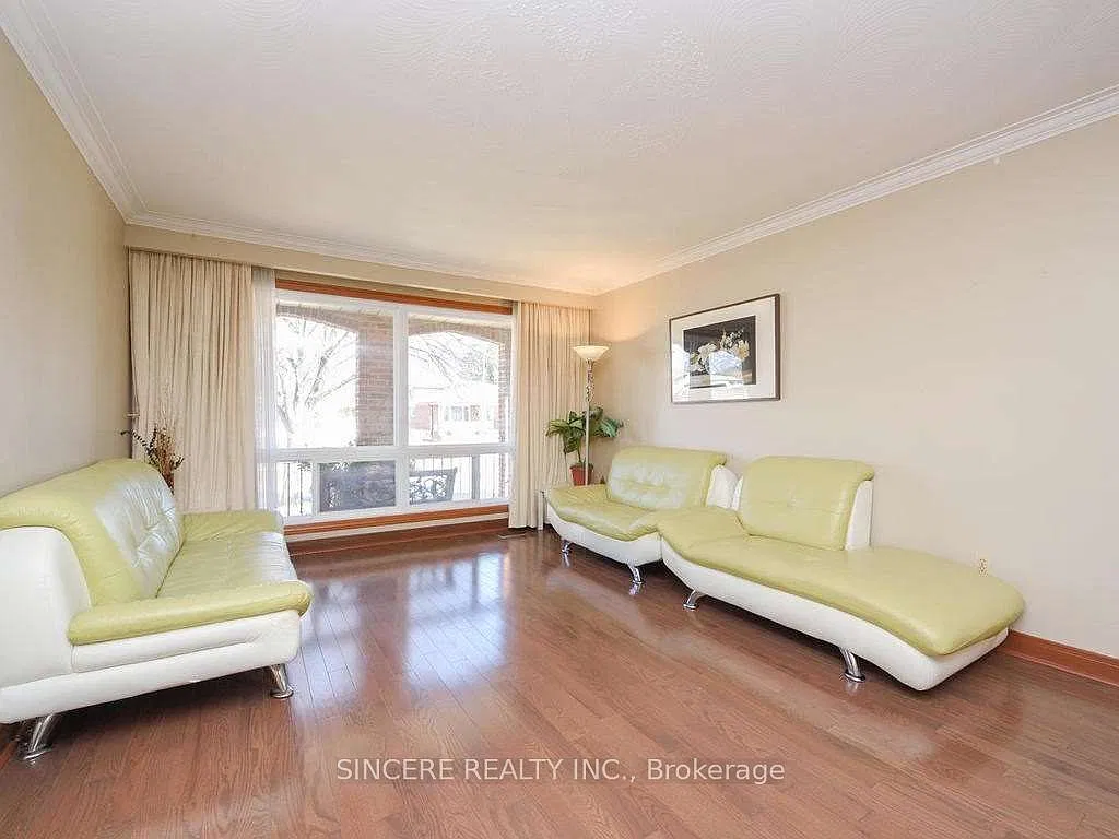 6 bed, $4,000 — Photo 2