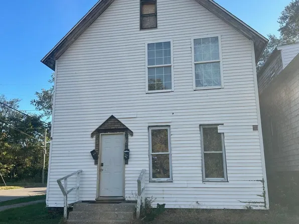 902 Kentucky St, Michigan City, IN 46360