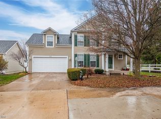 5076 Lakeside Ct, Stow, OH