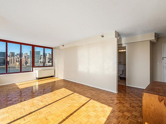 4th image of 4-74 48th Ave Unit 16A