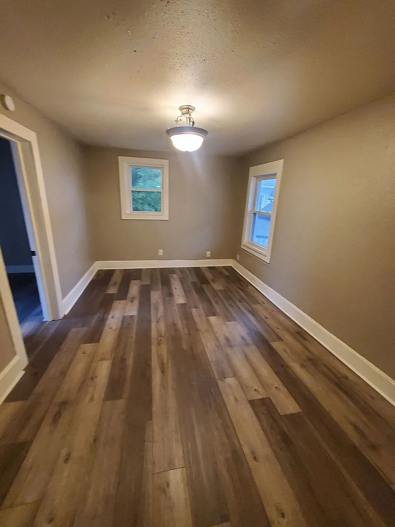 1918 S. 5th Pl. (Rear Duplex) (Ace Property) — Photo 2