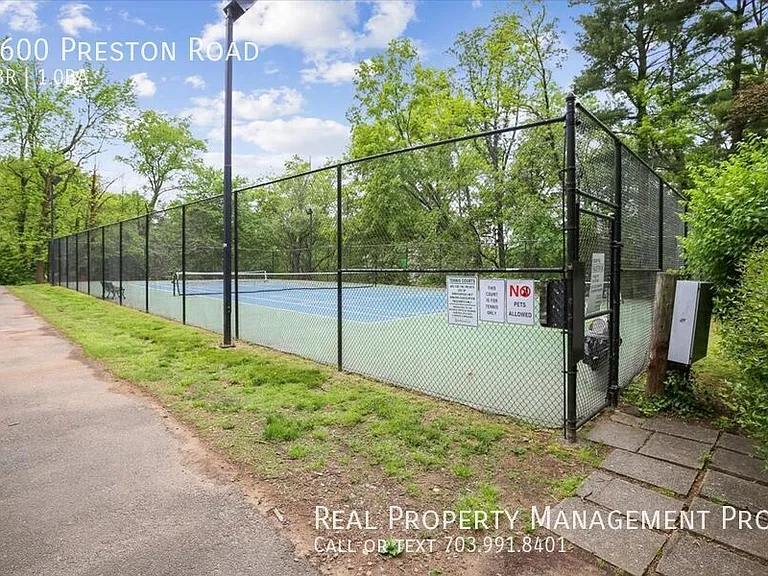 1600 Preston Rd — Photo 31