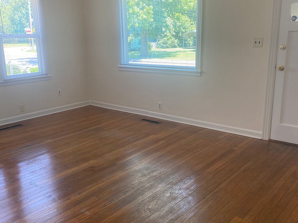 1st image of 414 Poplar St