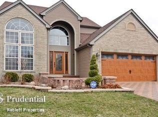 223 Butler Dr, Bartlett, IL 60103