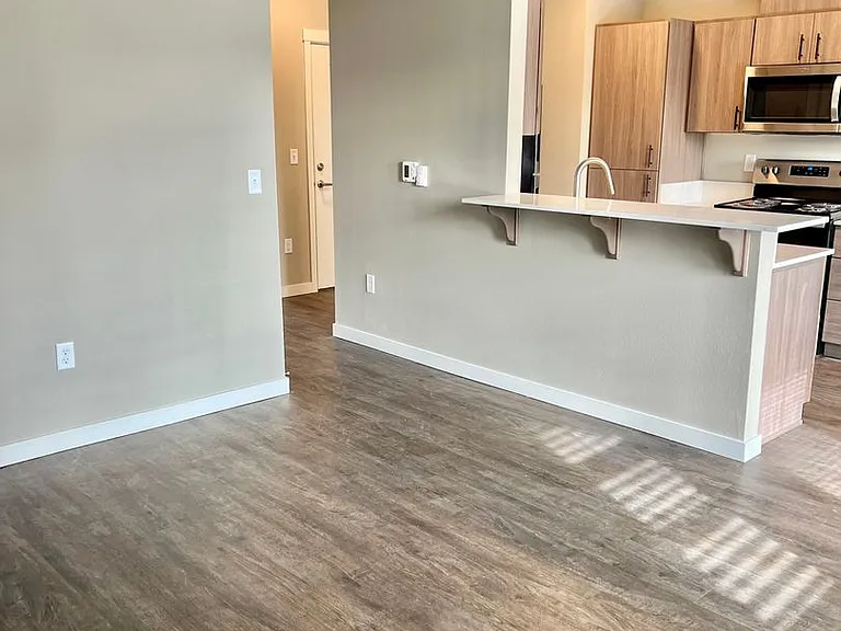Eagle Pointe Apartments- Resort-Style Living in Albany — Photo 15