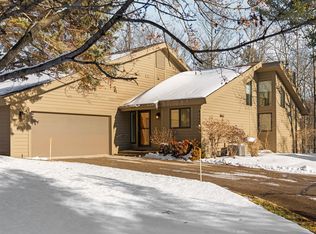 6550 Mission Rdg, Traverse City, MI 49686