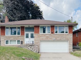 10 Silverview Dr, Toronto, ON M2M 2B3