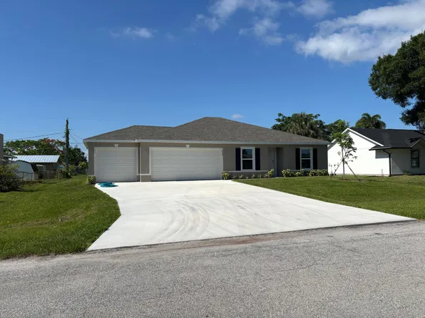 2448 SE Pascal Avenue, Port St Lucie, FL 34952
