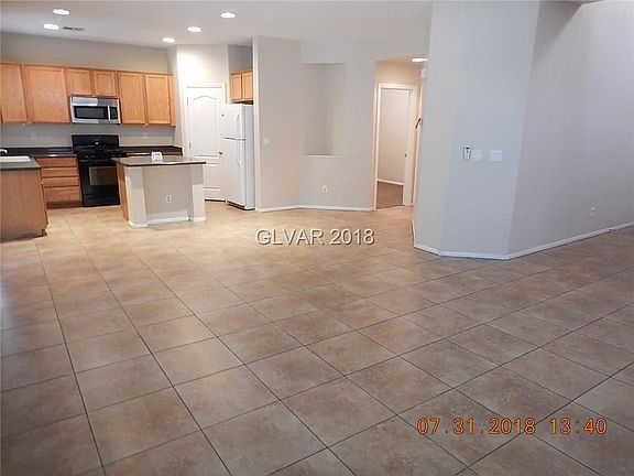 4th image of 535 Claxton Ave #0