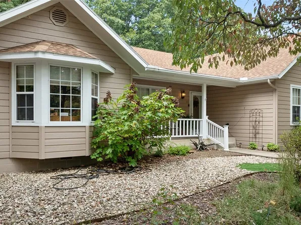 11 Wiltshire Dr, Bella Vista, AR 72714
