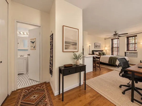 160 E 91st St APT 1J, New York, NY 10128
