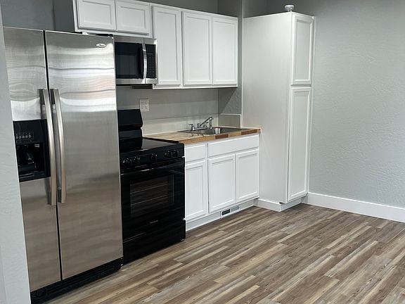 4th image of 1008 McCarty Ave #H