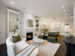 49 York Mills Rd #TOWNHOUSE 513, Toronto, ON M2P1B6