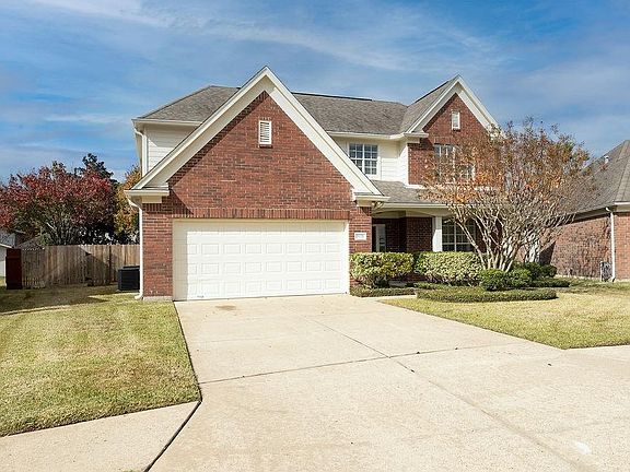 3rd image of 9626 Bending Willow Ln