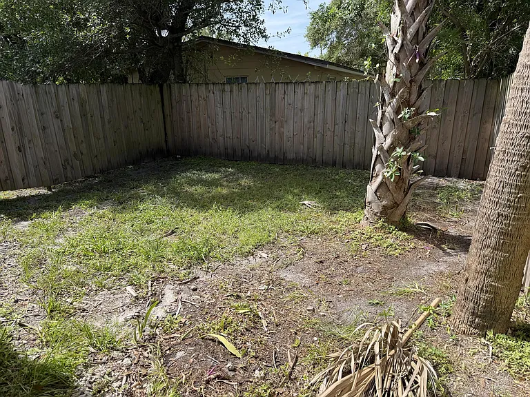 1308 NW 3rd St #1308 — Photo 1