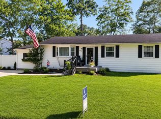 109 Fernwood Ter, Williamstown, NJ 08094