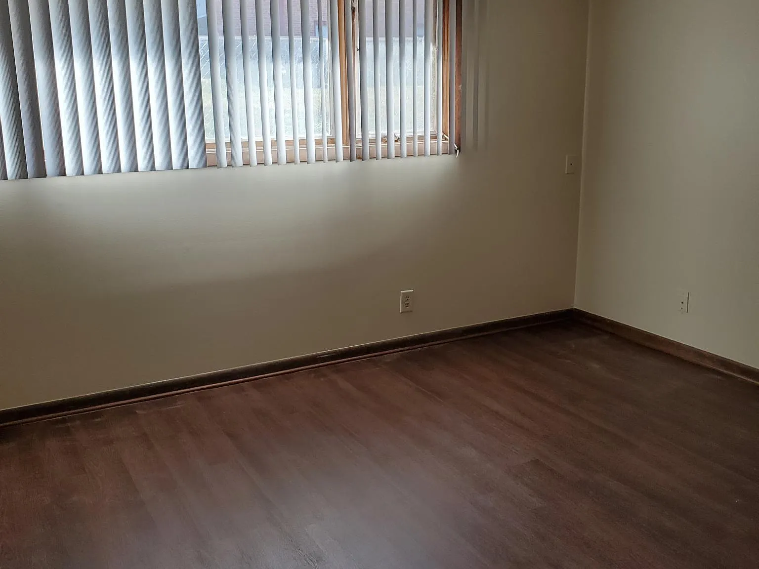 2 bed, 750 sqft, $760 — Photo 3