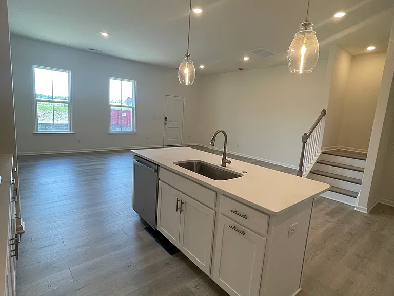 5760 Coulee Ln — Photo 13