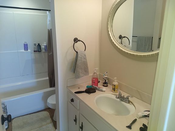 3rd image of 506 E Canon Perdido St