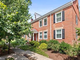 3441 S Stafford St, Arlington, VA