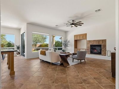 336 Corsicana St, Las Vegas, NV, 89138