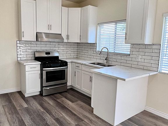 3rd image of 444 S Chicago St #444