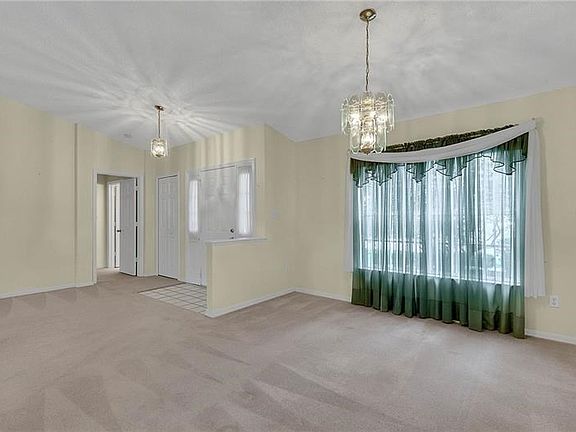 3rd image of 26311 Glen Eagle Dr