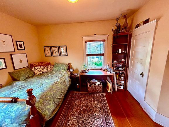 3rd image of 2329 Webster St