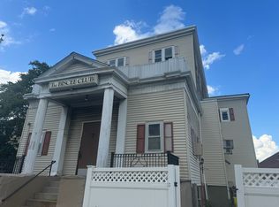 7 Muskeego St #2, Worcester, MA 01604