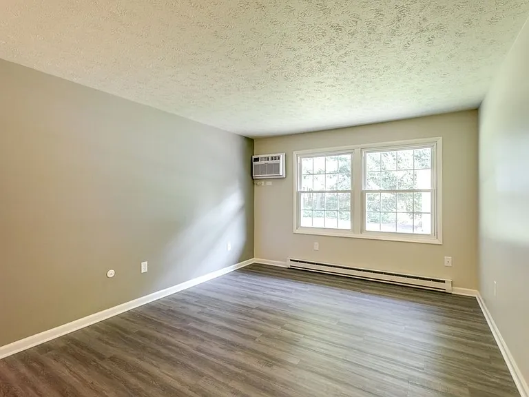 5325 13th St SW — Photo 4