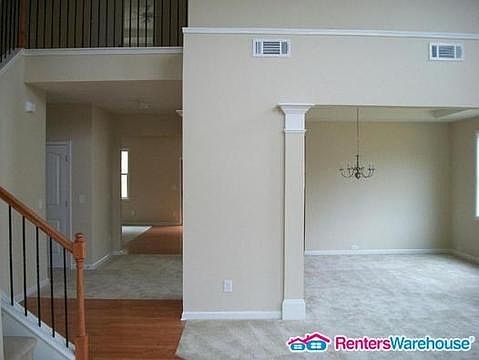 2nd image of 1893 Windsor Creek Dr SW