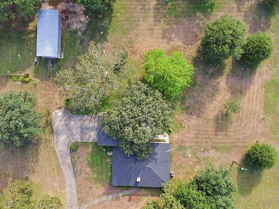 2nd image of 318 Harrison St