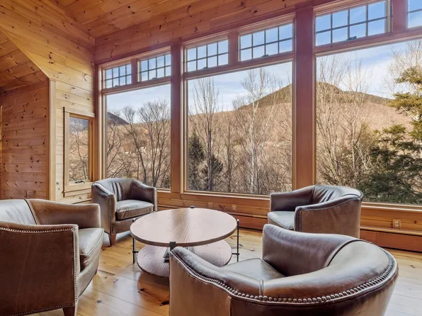 127 Black Mountain Road, Lincoln, NH 03251