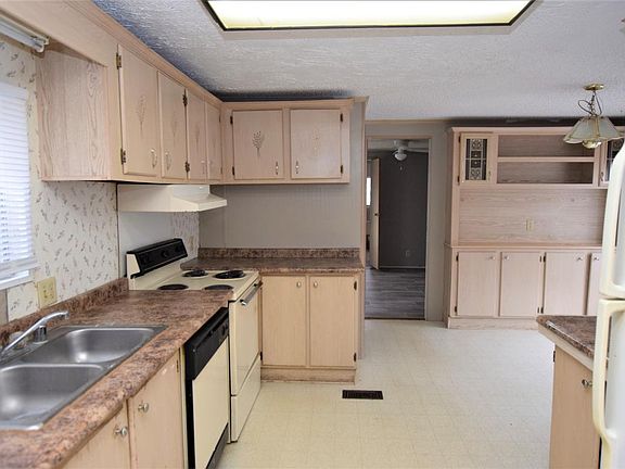 4th image of 7640 Tarpon Dr