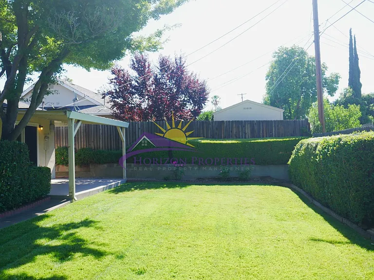 6986 Greenbrook Cir — Photo 25