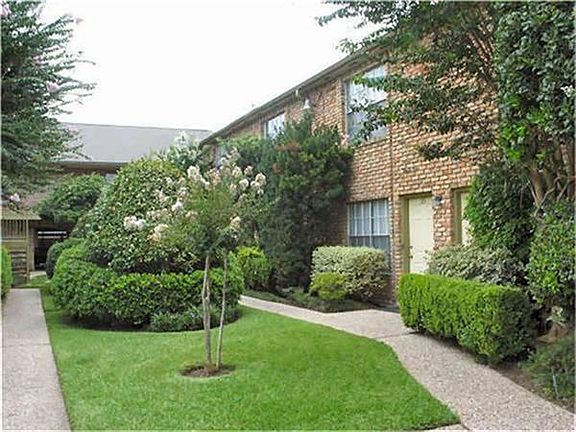 2nd image of 6401 Skyline Dr APT 22