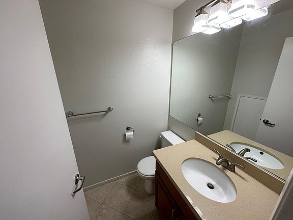 4th image of 11946 Avon Way Unit 2