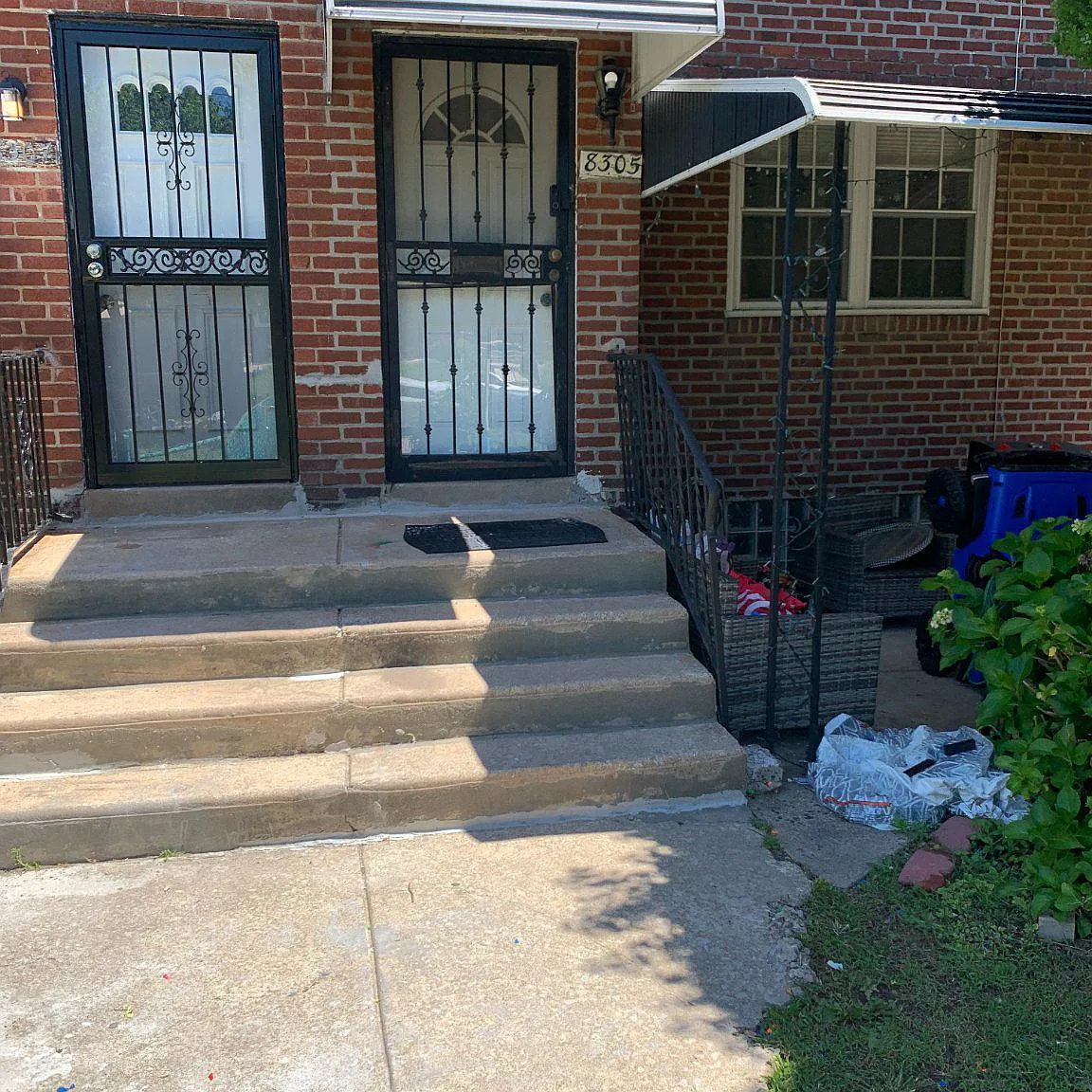 4 bed, 2.0 bath, 1152 sqft, $2,250 — Photo 1
