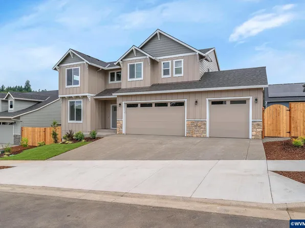 777 Riley Dr, Silverton, OR 97381