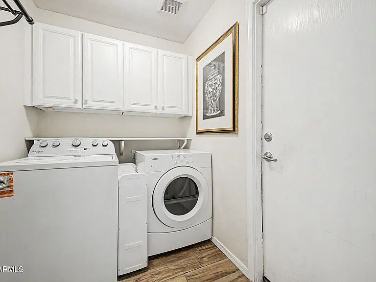 2155 W Olla Ave — Photo 29