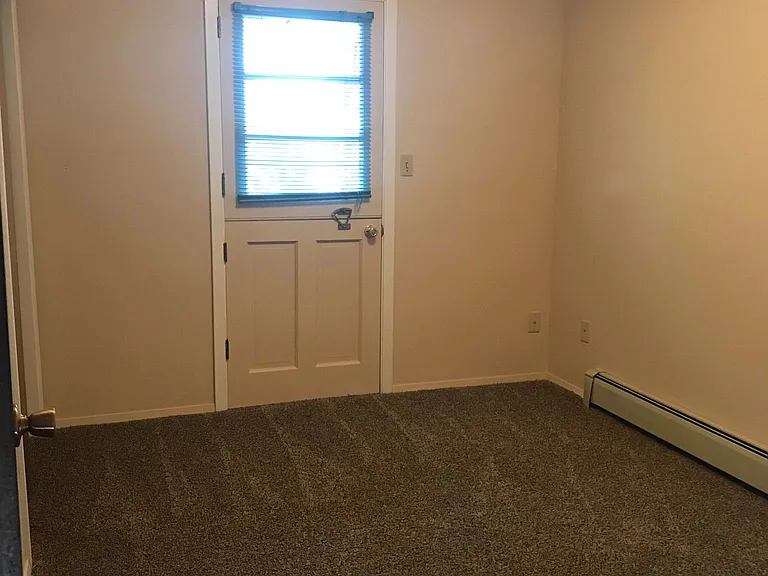 3402 Dover Ln #4 — Photo 9