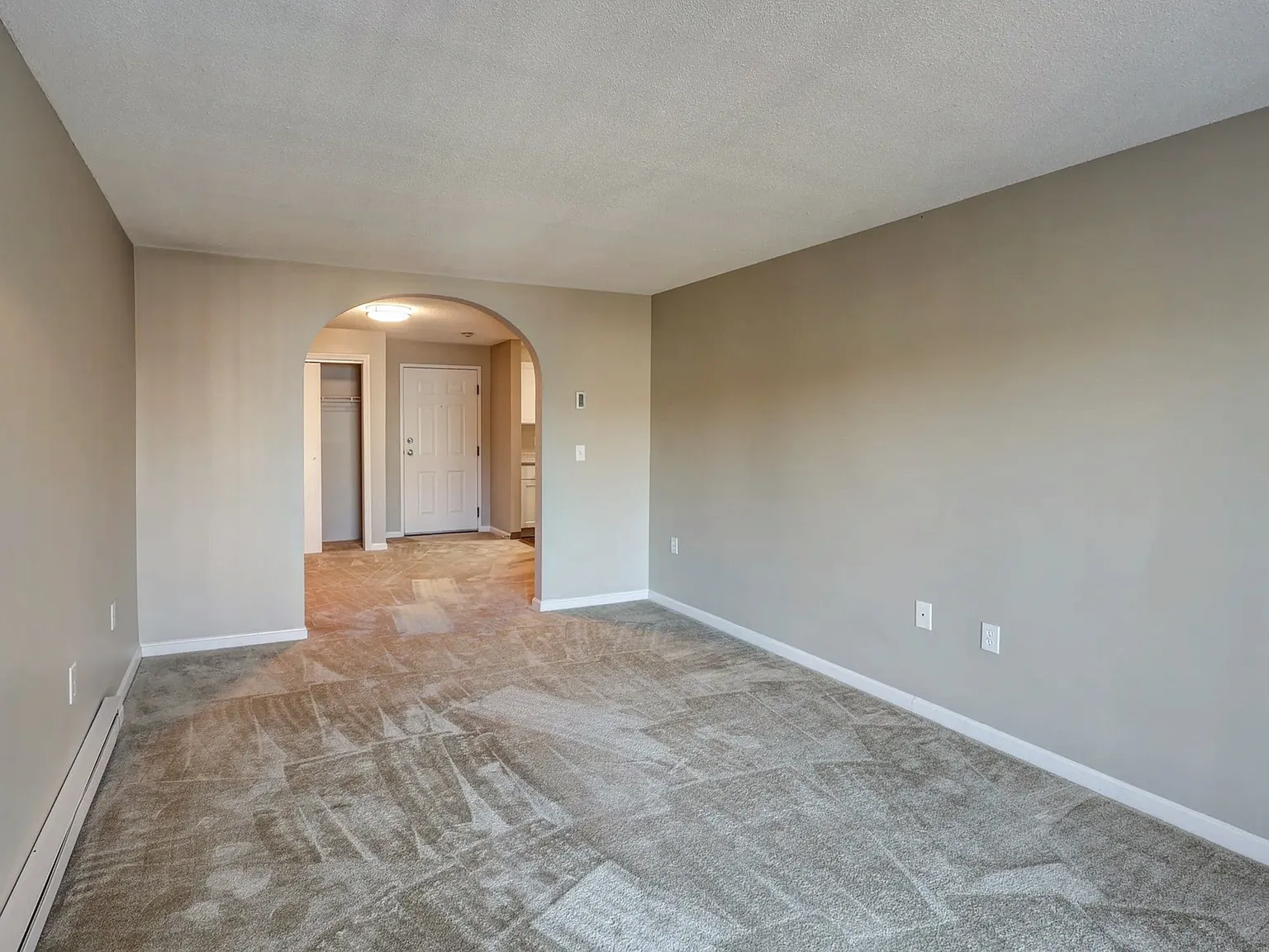 PRINCETON PLACE APARTMENTS — Photo 2