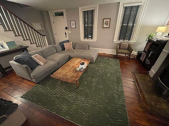 4th image of 4821 Butler St