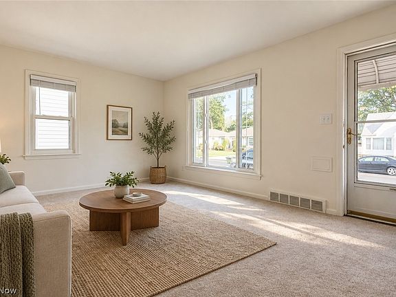 2nd image of 5707 Ridgewood Ave