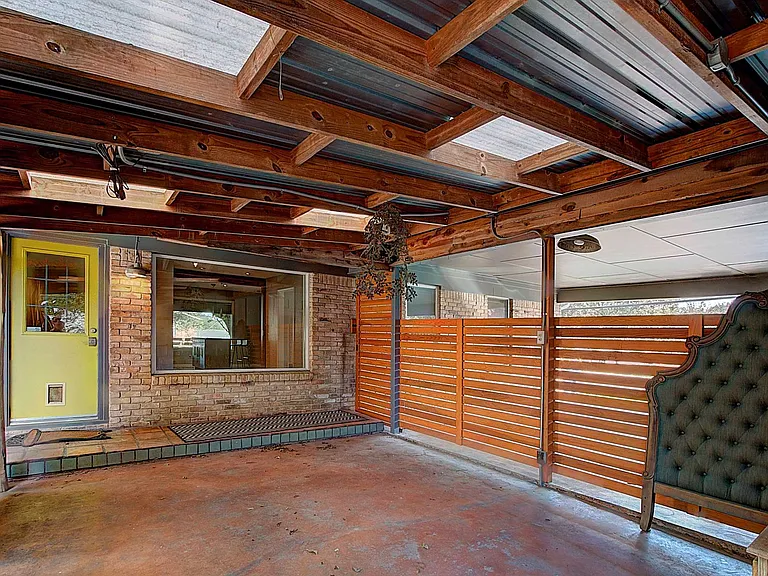 5500 Westminster Drive — Photo 24