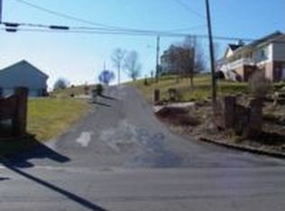 316 Lola Mere Dr, Kingsport, TN 37660