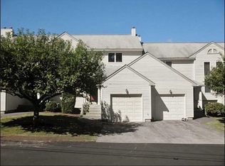 86 Nipmuc Trl #C, North Providence, RI 02904