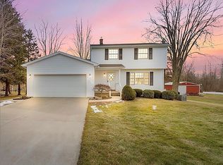 8368 E Lippincott Blvd, Davison, MI 48423