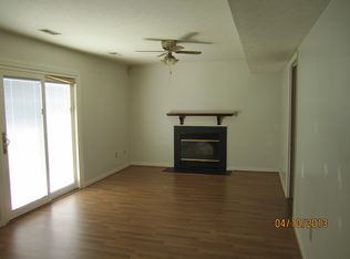 31 Thomas Nelson Dr, Hampton, VA 23666